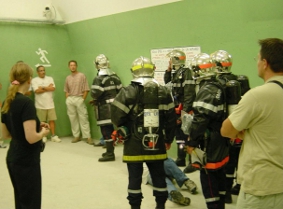 Fig. 3: Ayuda a los usuarios en un refugio